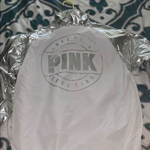 Pink (vs) windbreaker
